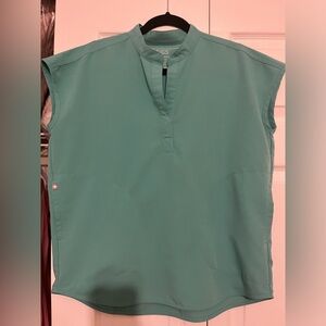 FIGS set surgical green scrubs